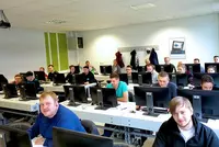 Volles Haus: MOS-Kurse sind auch bei den Teilnehmern der Eckert Schulen eine begehrte Zusatzqualifikation Volles Haus: MOS-Kurse sind auch bei den Teilnehmern der Eckert Schulen eine begehrte Zusatzqualifikation