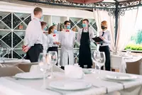 Bayerns führende Hotelfachschule registriert ein deutlich wachsendes Interesse an den Aufstiegsfortbildungen. Dort werden seit mehr als vier Jahrzehnten Fach? und Führungskräfte in den Bereichen Gastronomie und Hotellerie ausgebildet. Die Talenteschmiede gilt seit Jahren als eine der besten ihrer Art in Süddeutschland. Foto: Adobe Stock