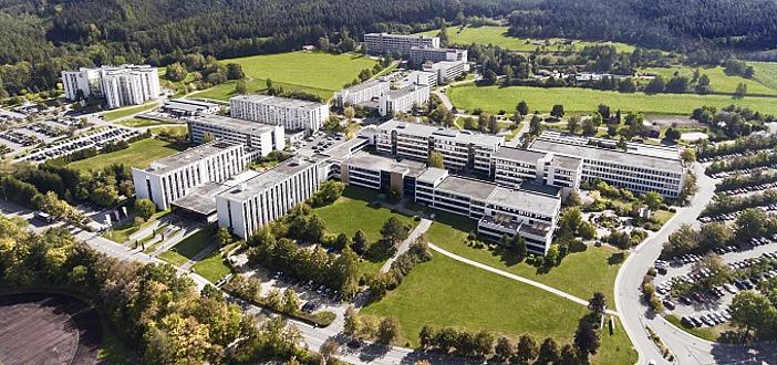 Herz der Eckert Schulen ist ein rund 27 Hektar großer Campus im Grünen vor den Toren Regensburgs.
