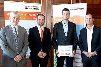 Schlagmann Poroton zeichnete den besten Staatlich geprüften Bautechniker aus Schlagmann Poroton zeichnete den besten Staatlich geprüften Bautechniker aus
