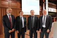 v.l. Gottfried Steger (Stellv. Vorstandsvorsitzender Dr. Robert Eckert Schulen AG), Prof. Joachim Möller (Institut für Arbeitsmarkt- und Berufsforschung (IAB)), Friedrich Reiner (Geschäftsführer Berufsförderungswerk Eckert gemeinnützige GmbH), Matthias Nagel, Bundesministerium für Arbeit und Soziales (BMAS)