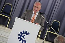 Regenstaufs erster Bürgermeister Siegfried Böhringer 