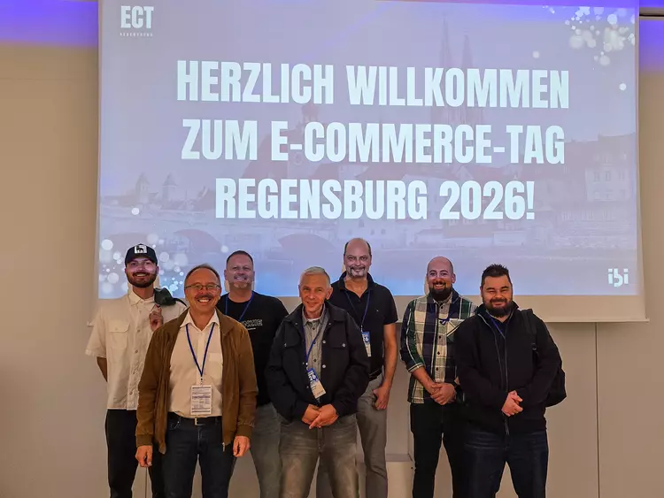 Gruppenbild beim E-Commerce Tag.