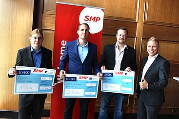 Staatlich geprüfte Industrietechnologen aus dem Fast Track – Praxisstudium für Studienabbrecher - SMP aus Schierling