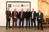 Knapp zwei Tage verbrachten Dr. Holger Korte von der VIDACTA-Gruppe und Friedrich Gleißner, Geschäftsführer der BFW Hamm GmbH, auf unserem Campus in Regenstauf. Ein gemeinsamer Austausch und Ausloten von Möglichkeiten der Zusammenarbeit standen dabei ganz Knapp zwei Tage verbrachten Dr. Holger Korte von der VIDACTA-Gruppe und Friedrich Gleißner, Geschäftsführer der BFW Hamm GmbH, auf unserem Campus in Regenstauf. Ein gemeinsamer Austausch und Ausloten von Möglichkeiten der Zusammenarbeit standen dabei ganz oben auf der Tagesordnung.