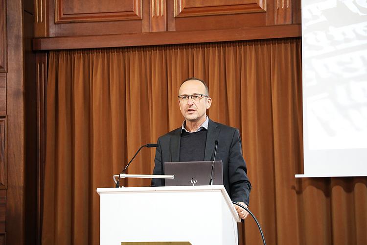 „Eine Reha-Maßnahme ist erst dann erfolgreich beendet, wenn Sie einen Job und zurück ins Leben gefunden haben“, so Friedrich Geiger (Geschäftsführer Berufsförderungswerk Eckert). „Eine Reha-Maßnahme ist erst dann erfolgreich beendet, wenn Sie einen Job und zurück ins Leben gefunden haben“, so Friedrich Geiger (Geschäftsführer Berufsförderungswerk Eckert).
