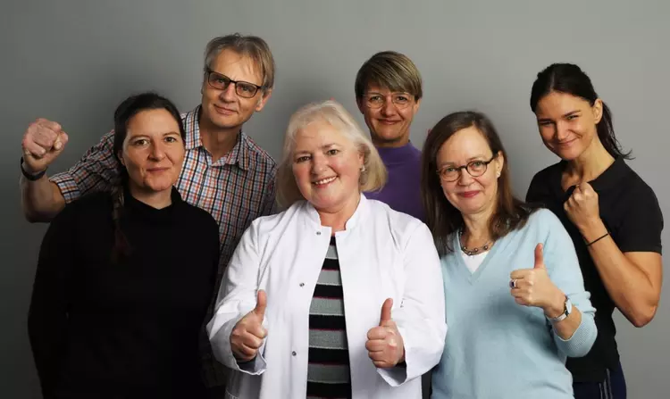 Das Team hinter „Mein Neues Ich #Neustart“ lädt herzlich zum Intensivkurs ein und freut sich über jeden Teilnehmer bzw. jede Teilnehmerin. Foto: Eckert Schulen Das Team hinter „Mein Neues Ich #Neustart“ lädt herzlich zum Intensivkurs ein und freut sich über jeden Teilnehmer bzw. jede Teilnehmerin. Foto: Eckert Schulen