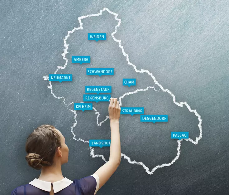 Von Weiden bis Landshut, von Neumarkt bis Passau – wer sich in Ostbayern beruflich weiterbilden will, hat die Eckert Schulen praktisch immer vor der Haustür.