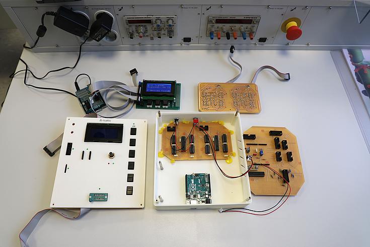 Das Innenleben des I2C Scanners (Foto: Eckert Schulen)