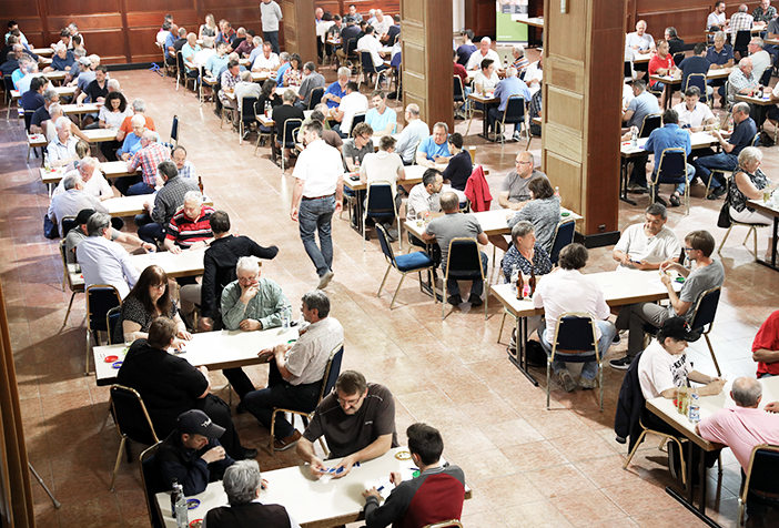 An 50 Spieltischen herrschte am Donnerstag, den 06. Juni 2019, ausgelassene Stimmung in der Bibliothek am Campus Regenstauf. An 50 Spieltischen herrschte am Donnerstag, den 06. Juni 2019, ausgelassene Stimmung in der Bibliothek am Campus Regenstauf.