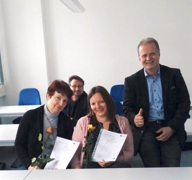 Umschulung Steuerfachangestellter: Der mittlerweile sechste Jahrgang feiert bei den Eckert Schulen Chemnitz den bestandenen Abschluss. Umschulung Steuerfachangestellter: Der mittlerweile sechste Jahrgang feiert bei den Eckert Schulen Chemnitz den bestandenen Abschluss.