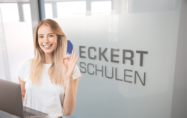 Die dreijährige Umschulung zielt auf Frauen und Männer ab, die dem Arbeitsmarkt wegen Kinderbetreuung oder der Pflege von Angehörigen nur in Teilzeit zur Verfügung stehen. Die dreijährige Umschulung zielt auf Frauen und Männer ab, die dem Arbeitsmarkt wegen Kinderbetreuung oder der Pflege von Angehörigen nur in Teilzeit zur Verfügung stehen.