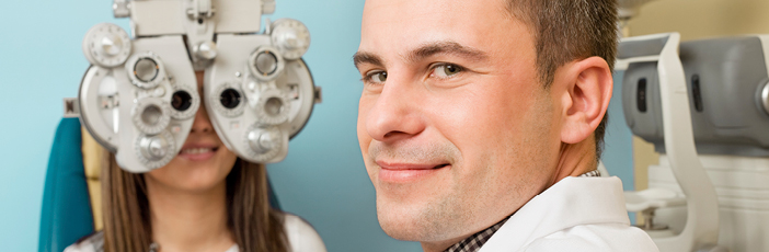 Fachkraft für Augenoptik Fachkraft für Augenoptik